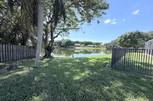 9978 NW 19th St, Coral Springs, FL 33071 - Photo 7