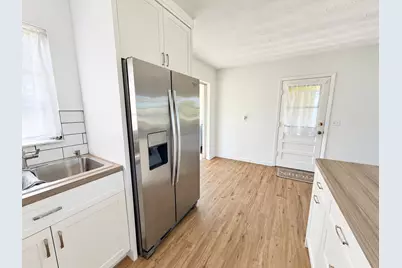 116 NE Entrada Avenue, Port Saint Lucie, FL 34952 - Photo 9