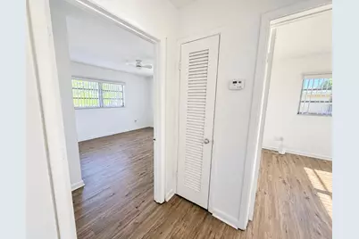 116 NE Entrada Avenue, Port Saint Lucie, FL 34952 - Photo 11