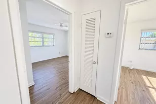 116 NE Entrada Ave, Port Saint Lucie, FL 34952 - Photo 11