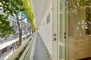 745 13th St, Miami Beach, FL 33139 - Photo 21