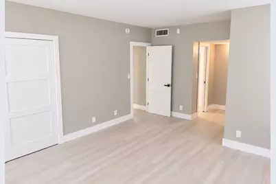 3900 Oaks Clubhouse Drive #101, Pompano Beach, FL 33069 - Photo 13