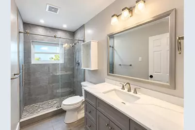 1343 W Ocean Avenue, Lantana, FL 33462 - Photo 5