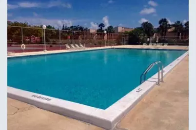 500 Executive Center Drive #5H, West Palm Beach, FL 33401 - Photo 13