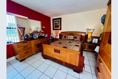 540 W Park Drive #101-1, Miami, FL 33172 - Photo 7