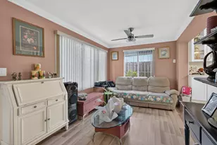 9877 NW 26th Pl, Sunrise, FL 33322 - Photo 21