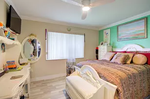 9877 NW 26th Pl, Sunrise, FL 33322 - Photo 7
