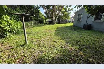 17961 NW 5th Avenue, Miami Gardens, FL 33169 - Photo 9