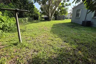 17961 NW 5th Ave, Miami Gardens, FL 33169 - Photo 9