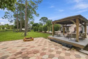 15107 97th Rd N, The Acreage, FL 33412 - Photo 37