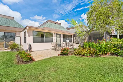 3310 SE Sandpiper Circle, Port Saint Lucie, FL 34952 - Photo 9