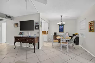 2025 Cornwall B, Boca Raton, FL 33434 - Photo 7
