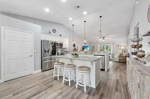2300 Canoe Creek Ln, Fort Pierce, FL 34981 - Photo 9