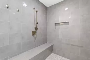 888 Biscayne Blvd, Miami, FL 33132 - Photo 19