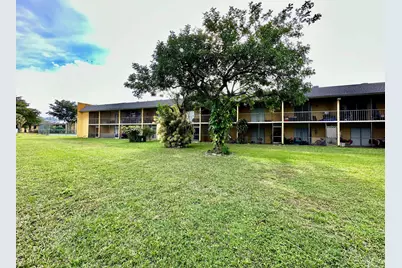 1405 Meadows Circle W, Boynton Beach, FL 33436 - Photo 19