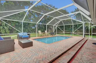 2359 Holly Ln, Palm Beach Gardens, FL 33410 - Photo 7