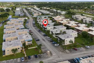 447 Burgundy J, Delray Beach, FL 33484 - Photo 29