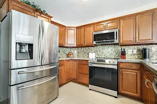 6666 Saltaire Terrace, Margate, FL 33063 - Photo 17