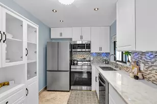 2822 SW Natura Blvd, Deerfield Beach, FL 33441 - Photo 11