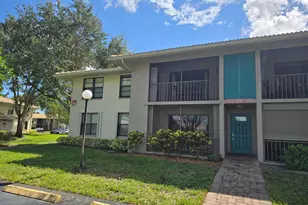 9785 Pineapple Tree Dr, Boynton Beach, FL 33436 - Photo 1