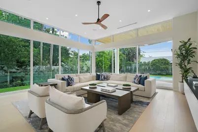 724 N Lake Avenue N, Delray Beach, FL 33483 - Photo 9