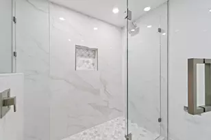 911 Ocean Dr, Juno Beach, FL 33408 - Photo 35