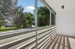 71 Canterbury C, West Palm Beach, FL 33417 - Photo 3