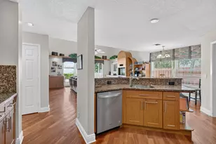10257 Bermuda Dr, Cooper City, FL 33026 - Photo 11