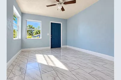 632 W 5th Street, Riviera Beach, FL 33404 - Photo 3
