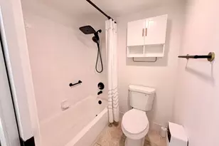 1110 SW 125th Ave, Pembroke Pines, FL 33027 - Photo 11