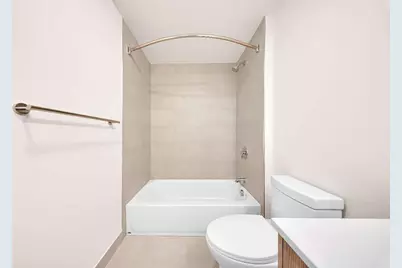 4301 NW 7th Street #STUDIO, Miami, FL 33126 - Photo 3