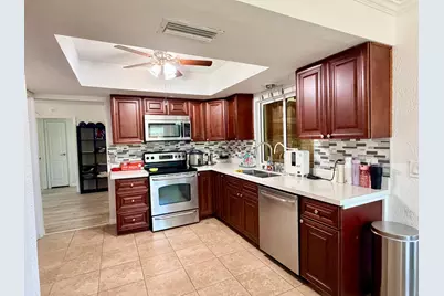 2551 NW 98th Avenue, Sunrise, FL 33322 - Photo 11