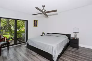 9505 NW 2nd Pl, Coral Springs, FL 33071 - Photo 11