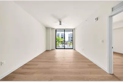 4301 NW 7th Street #1 bdrm, Miami, FL 33126 - Photo 11