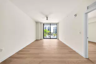4301 NW 7th St, Miami, FL 33126 - Photo 11