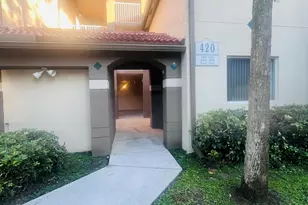 420 S Park, Hollywood, FL 33021 - Photo 1
