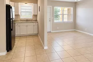 875 SW 4th Ct, Boca Raton, FL 33432 - Photo 3