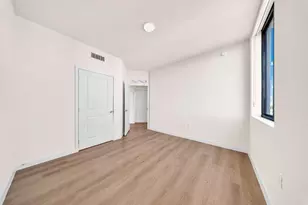 4301 NW 7th St, Miami, FL 33126 - Photo 31