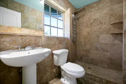 851 N 11th Avenue, Hollywood, FL 33019 - Photo 27