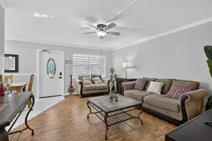 324 Chatham P, West Palm Beach, FL 33417 - Photo 9