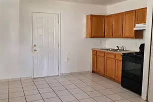 499 Las Palmas Cir, Avon Park, FL 33825 - Photo 5
