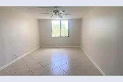 733 SE 1st Way #302, Deerfield Beach, FL 33441 - Photo 9