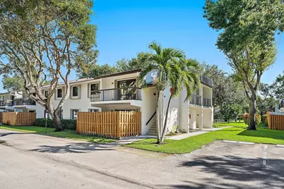 3402 Gardens E Drive, Palm Beach Gardens, FL 33410 - Photo 13