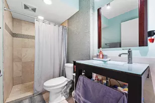 3040 Lake Shore Dr, Riviera Beach, FL 33404 - Photo 23