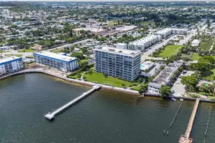 3040 Lake Shore Dr, Riviera Beach, FL 33404 - Photo 49
