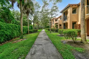 2912 Hidden Hills Rd, West Palm Beach, FL 33411 - Photo 3