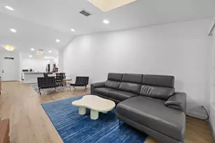 10051 Andrea Ln, Boynton Beach, FL 33437 - Photo 9