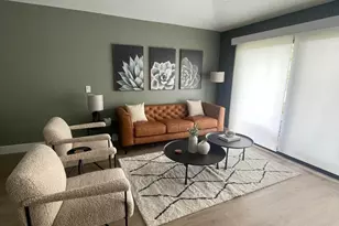 202 Club Dr, Palm Beach Gardens, FL 33418 - Photo 9