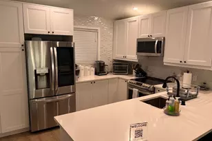 202 Club Dr, Palm Beach Gardens, FL 33418 - Photo 3