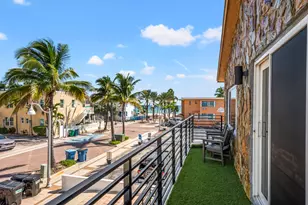 324 Roosevelt St, Hollywood, FL 33019 - Photo 25